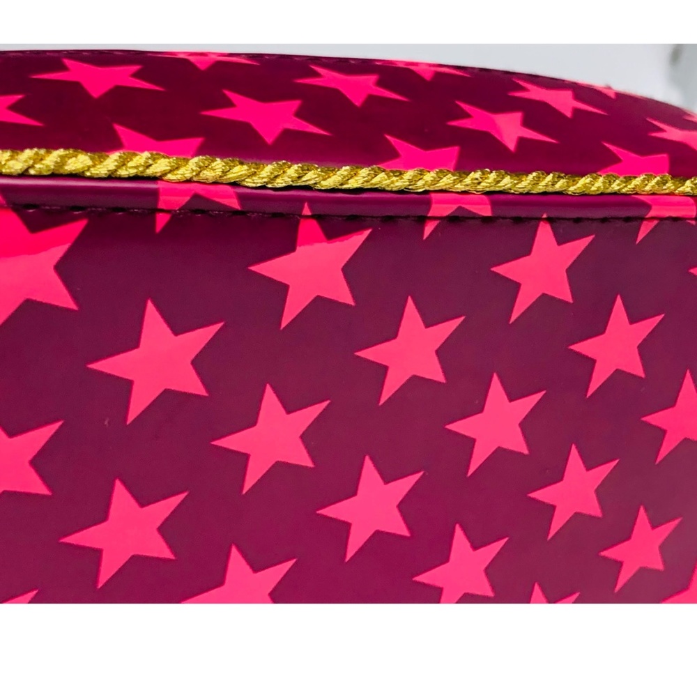 New Mac Nutcracker Makeup Bag Train Case - image 6